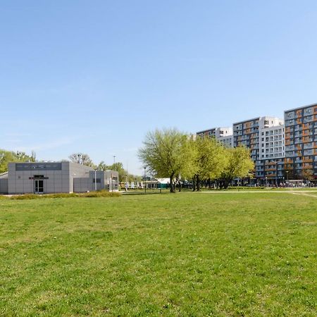 Luxlux Apartments Coconut Warsaw Exterior photo